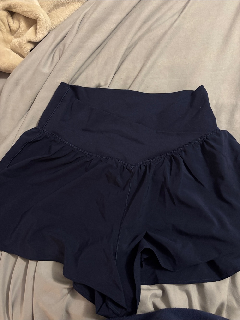 aerie crossover navy shorts